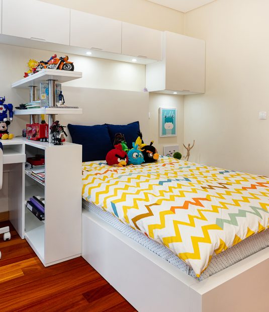 Quarto-de-criança-elegante-prático